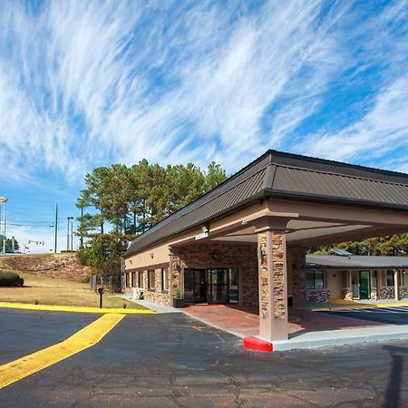 Travelodge By Wyndham Macon West Exterior photo