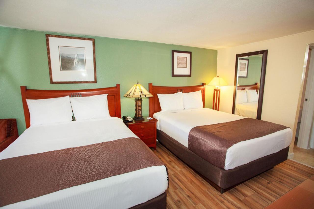 Travelodge By Wyndham Macon West Exterior photo